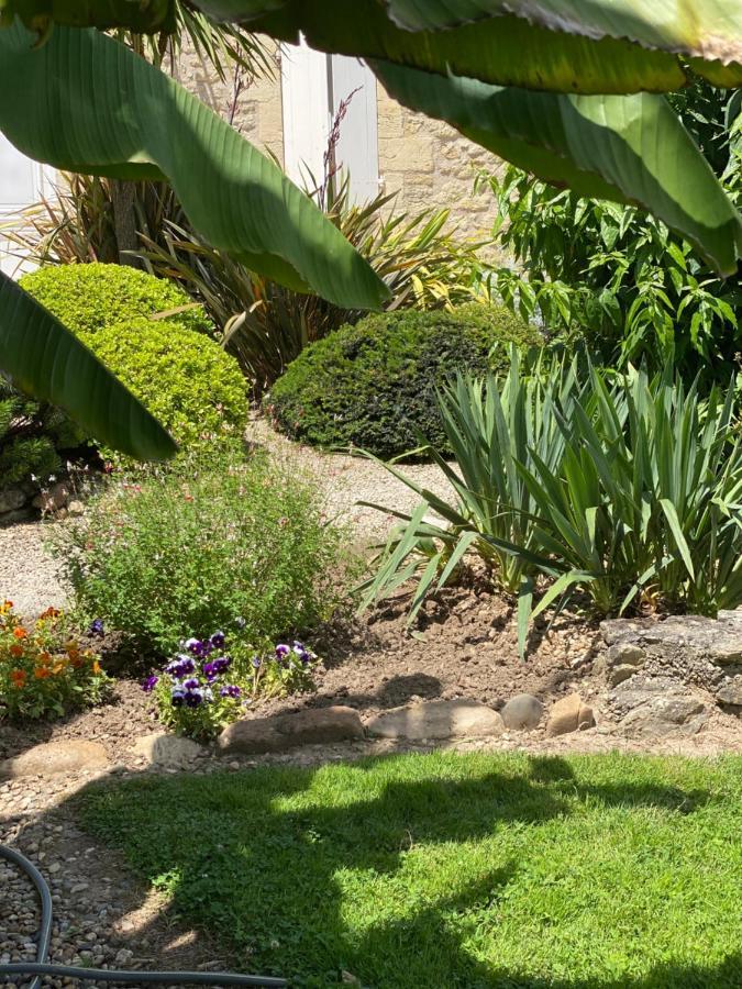 Domaine Des Deux Rivieres Bed & Breakfast Meilhan-sur-Garonne Exterior foto
